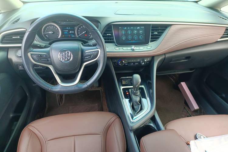Used Buick GL6 2019 18T 6-Seater Connected Luxury Version China VI Standard Center Console