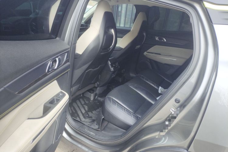 Used Lynk & Co 05 2020 2.0TD Two-Wheel Drive Shine Halo