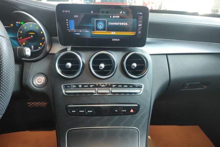 Used Mercedes-Benz C-Class 2021 C 200 L Fashion Edition Sport Version Audio And AC Panel