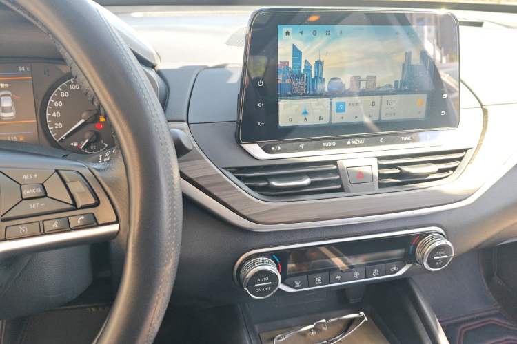 Used Nissan Teana 2021 2.0L XL Comfort Edition Audio And AC Panel