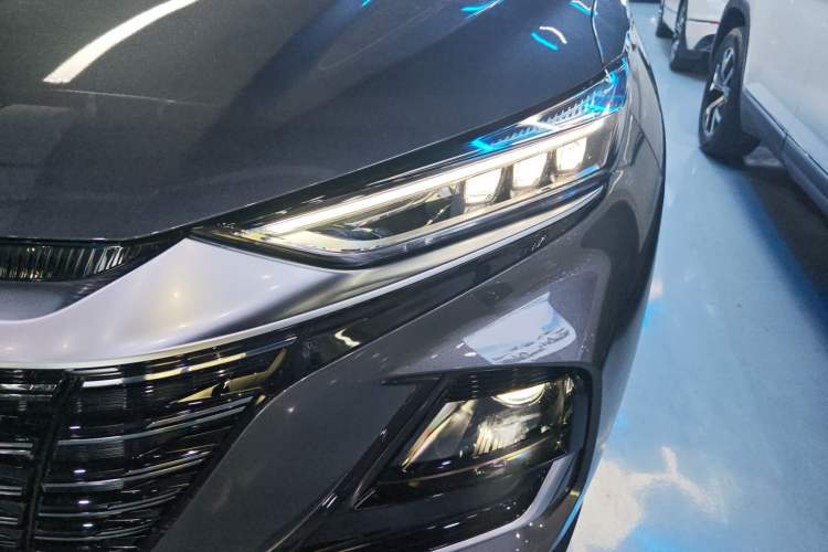 Used Changan CS75 2026 Model PRO 1.5T DCT Prestige 7-Seater