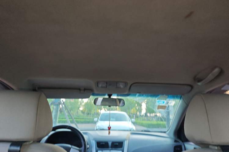 Used Hyundai Verna (older generation) 2010 Sedan 1.4L Manual Comfort GS
