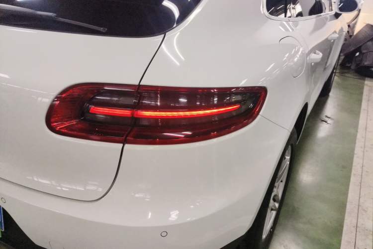 Used Porsche Macan 2017 Macan 2.0T
