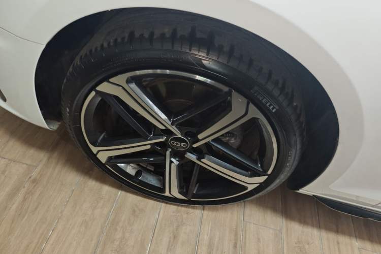 Used Audi A4L 2024 40 TFSI Luxury Dynamic Edition