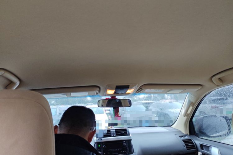 Used Toyota Prado 2013 2.7L Automatic Middle East Version
