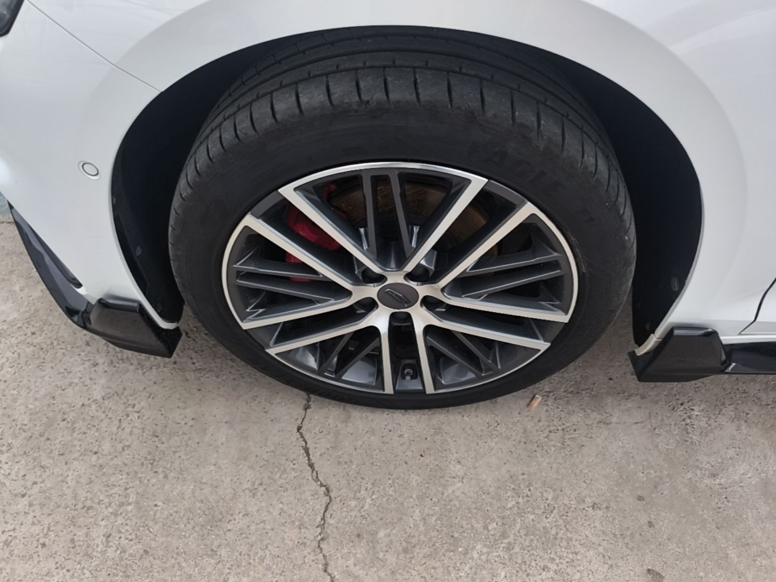 Geely Auto Preface 2024 2.0TD Xiaohan Edition — снимка 10
