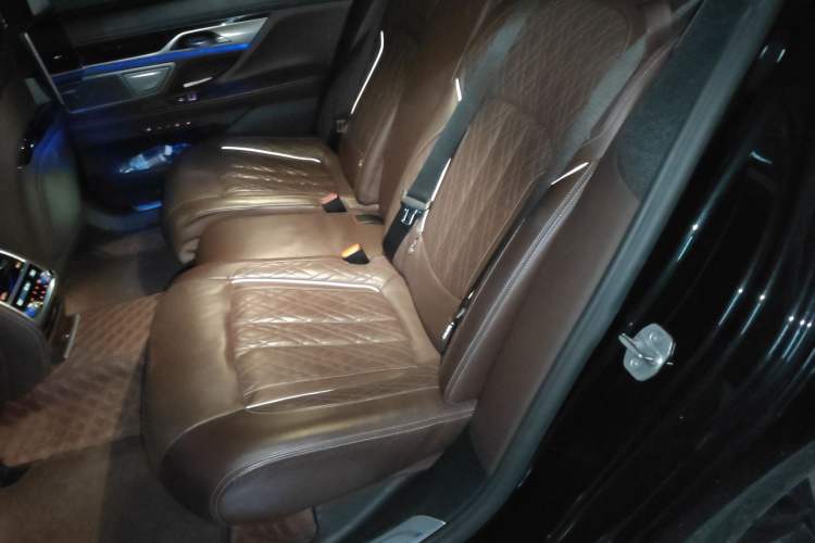 Used BMW 7 Series 2019 Updated 740Li Luxury Version M Sport Package
