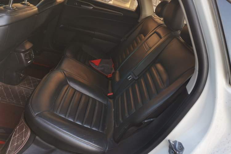 Used Ford Mondeo 2013 2.0L GTDi 200 Fashion Edition
