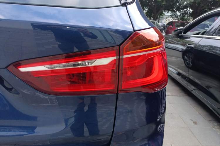 Used BMW X1 2019 sDrive18Li Premium Edition