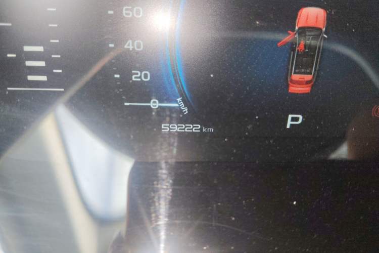 Used Geely Auto Emgrand X7 Sport 2020 1.8TD DCT Smart Connect PRO Odometer Close Up