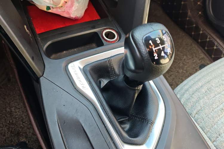 Used GAC Trumpchi GS4 2015 200T Manual Elite Edition
