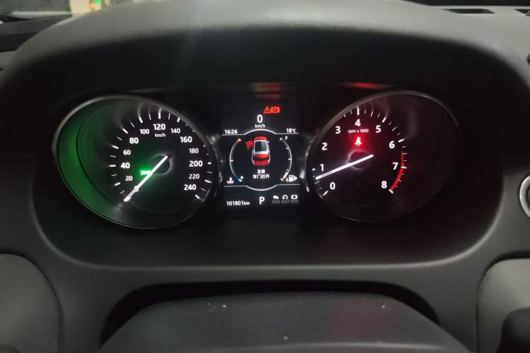 Used Land Rover Discovery Sport 2019 240 PS SE Version China VI Standard Instrument Cluster