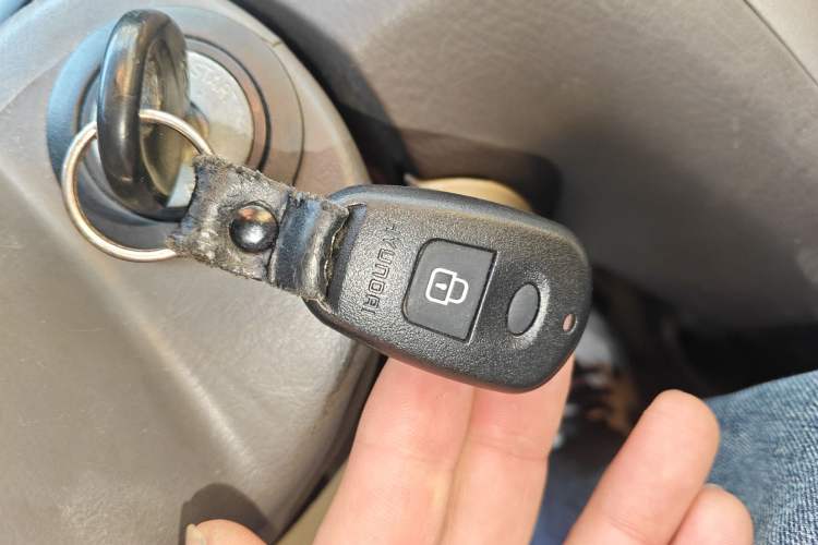 Used Hyundai Elantra 2011 1.6L Manual Comfort Version