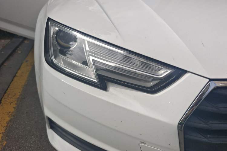 Used Audi A4L 2017 40 TFSI Ambition Edition