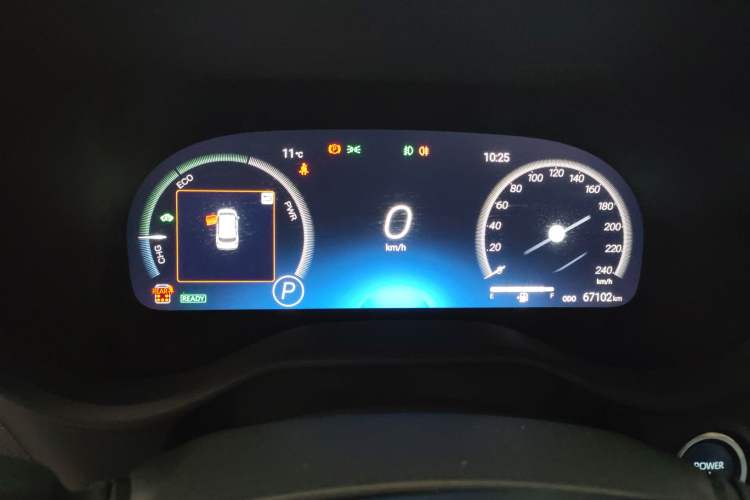 Used Toyota SIENNA 2023 2.5L Hybrid Ultimate Edition