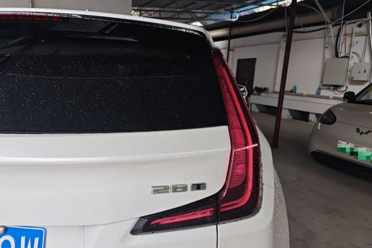 Used Cadillac XT4 2021 28T Two-Wheel Drive Leading Version
