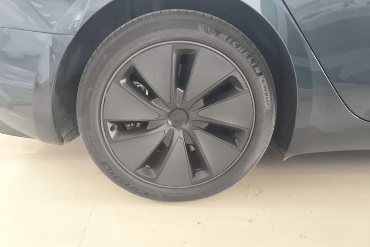 Used Tesla Model 3 2023 Rear-Wheel-Drive Version