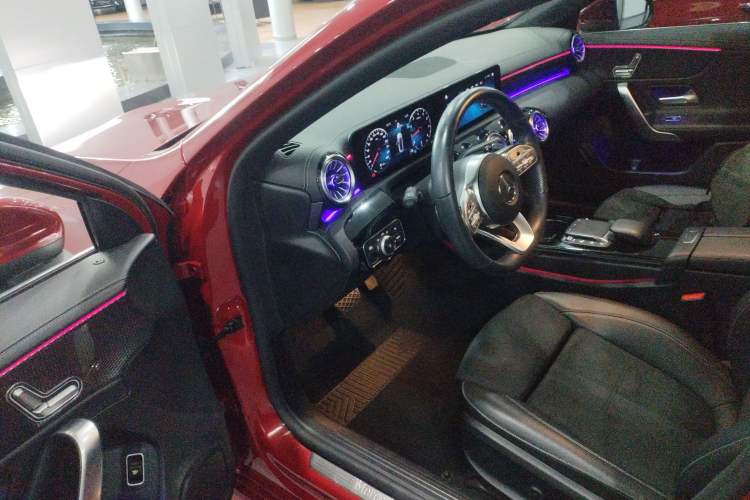 Used Mercedes-Benz A-Class 2021 A 200 L Sport Sedan Fashion Model Driver Seat
