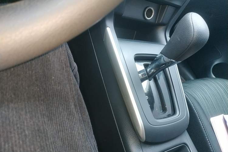 Used Nissan Sylphy 2024 Facelifted Three Classic 1.6XE CVT Comfort Edition Gear Lever