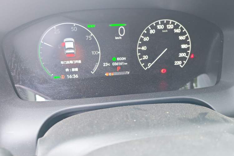 Used Honda HR-V 2023 2.0L eHEV Dynamic Speed Version Odometer Close Up