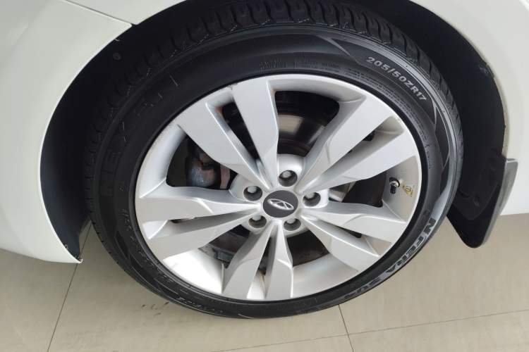 Used Chery Arrizo 5 2016 1.5L CVT Lingrui Edition
