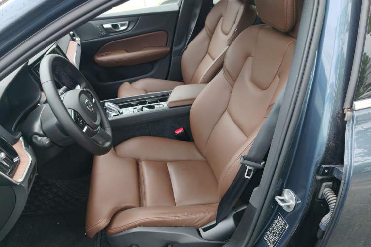 Used Volvo S60 2025 B4 Zhiyuan Luxury Edition Left Front Seat