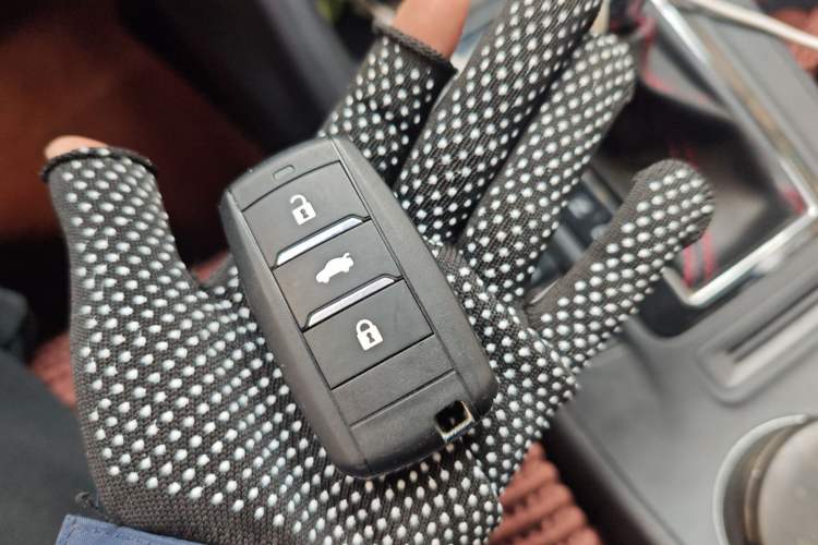 Used Changan CS75 2014 1.8T Automatic Elite Model China IV Standard