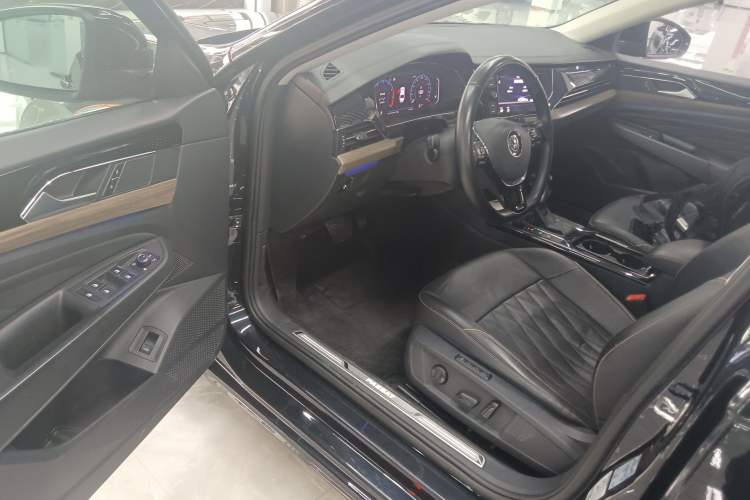 Used Volkswagen Passat 2019 330TSI Luxury Edition China V Standard