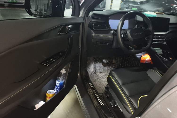 Used Lynk & Co 06 2023 Remix 1.5T Dynamic Halo