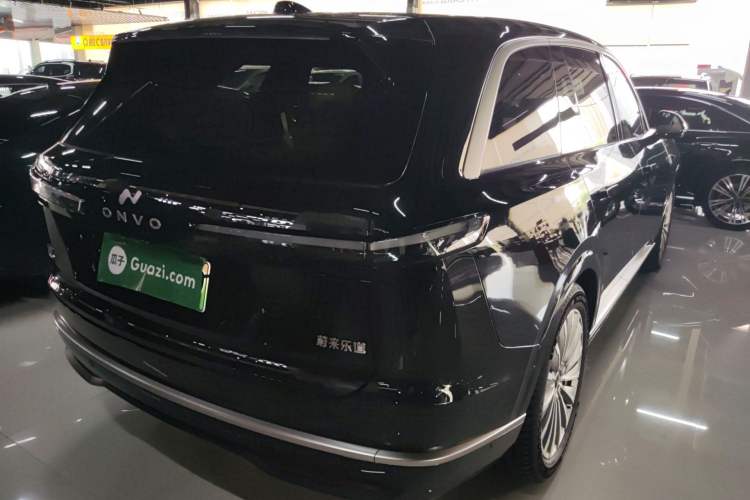 Used ONVO Luxeed L90 2025 Model—Max Six-Seater Version
