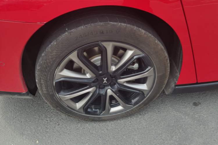 Used XPeng P7 2022 670E+