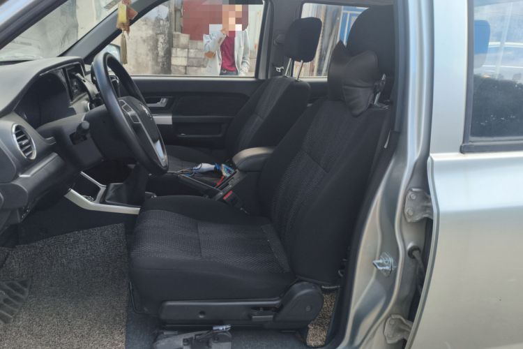 Used Dongfeng Ruichi 2019 2.4L Gasoline China VI Standard Two-Wheel-Drive Long Cargo Bed 2TZD Left Front Seat