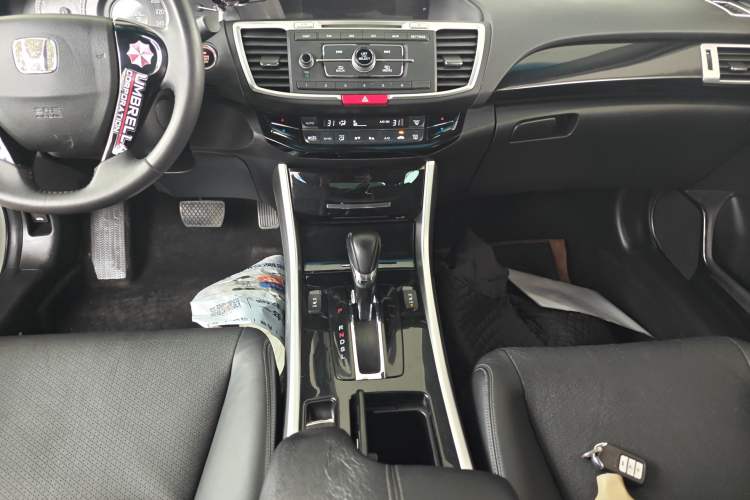 Used Honda Accord 2016 2.0L Elite Edition
