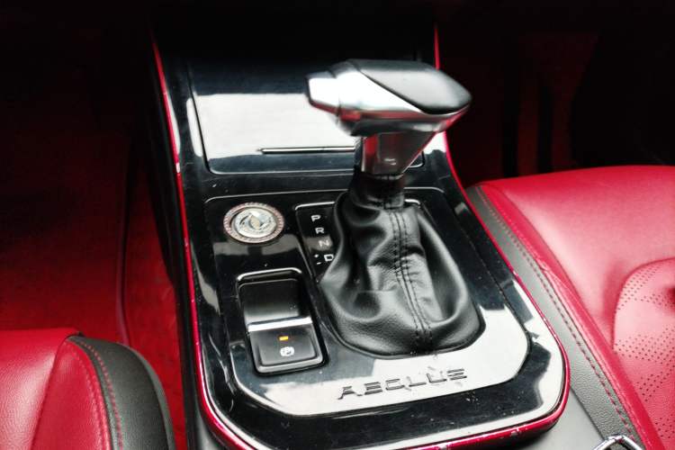 Used Dongfeng Aeolus Yixuan 2021 230T Automatic Zuiying Knight Edition
