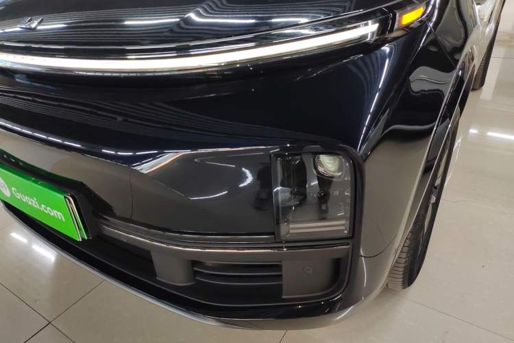 Used Li Auto L8 2024 Pro Model
