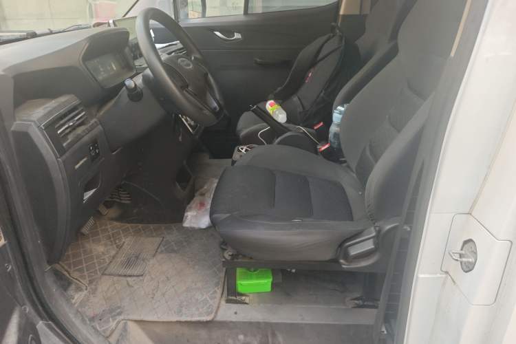 Used Karry Dolphin EV 2023 Wealth Edition