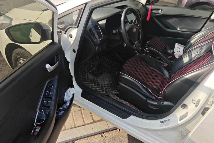 Used Kia K3 2016 1.6L Manual GL
