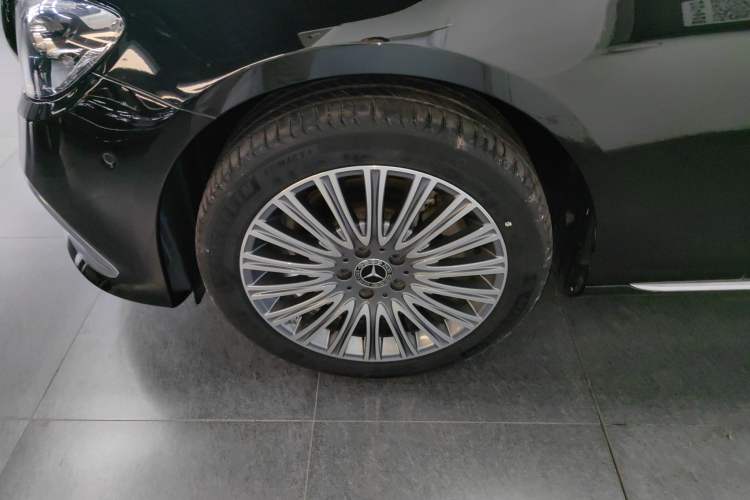 Used Mercedes-Benz E-Class 2022 Updated E 300 L Stylish Edition
