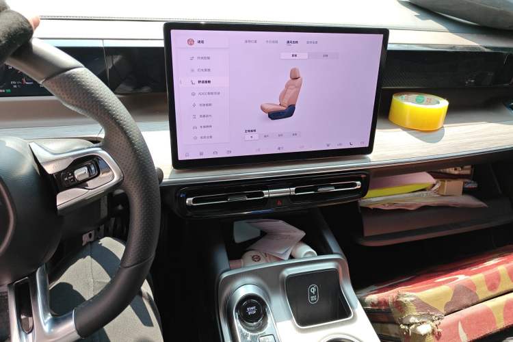 Used GAC Trumpchi E8 New Energy 2024 150km Longteng Starry Night Edition Audio And AC Panel