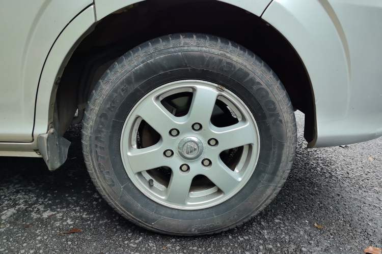 Used Foton MP-X E 2014 2.0L Wealth Express Comfort Edition Basic Configuration Short Wheelbase with 4G63 Engine