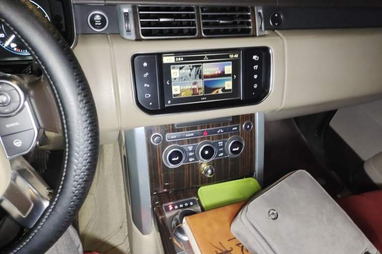 Used Land Rover Range Rover 2016 3.0 SC V6 Vogue