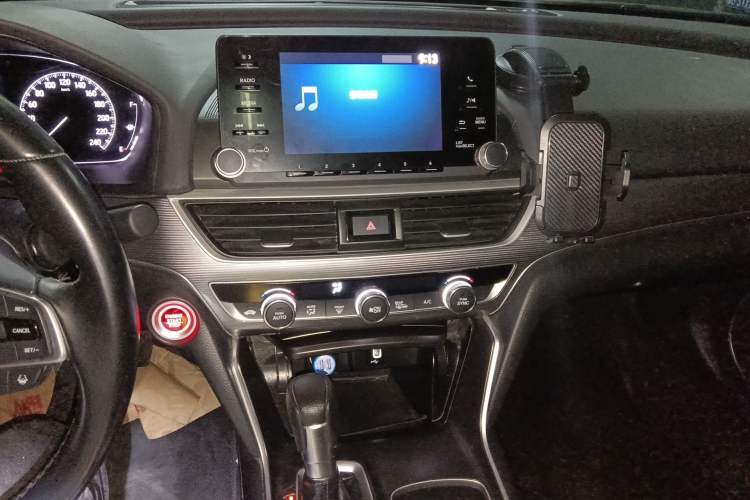 Used Honda Accord 2018 260TURBO Luxury Edition China VI Audio And AC Panel