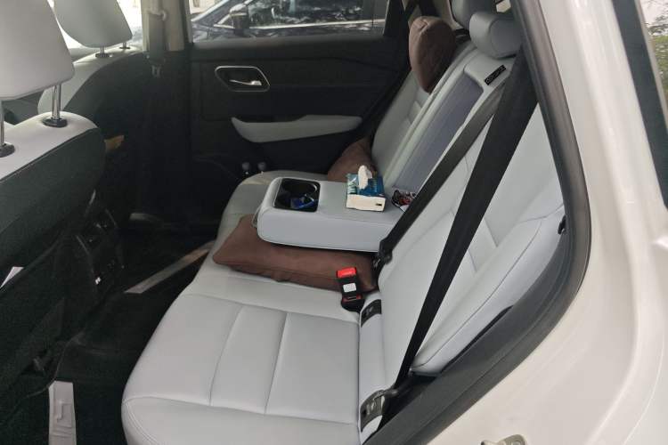 Used Nissan X-Trail 2023 e-POWER Ultra-Hybrid Dual-Motor All-Wheel-Drive Supreme Edition Left Rear Seat