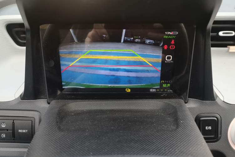 Used Wuling Hongguang MINIEV 2022 Macaron Fashion Model Lithium Iron Phosphate