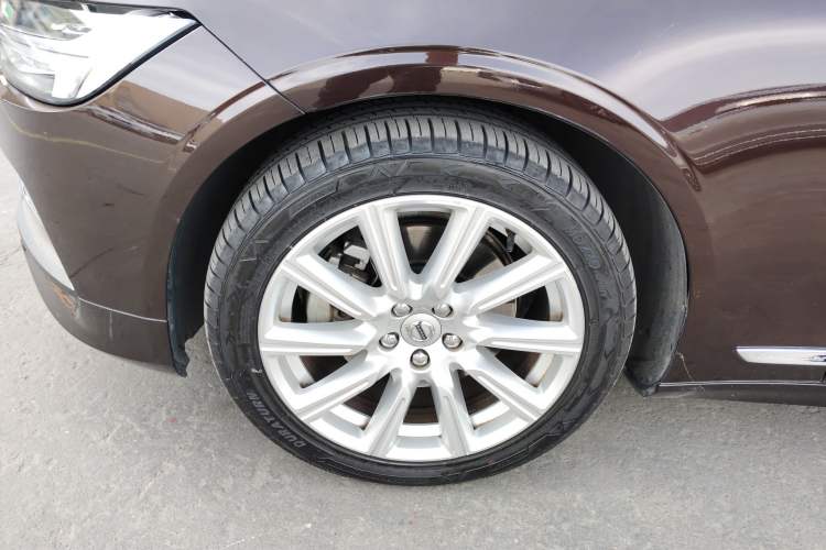 Used Volvo S90 2020 T5 Zhiyi Luxury Edition