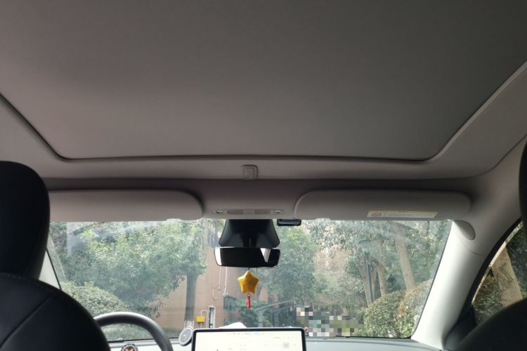 Used Tesla Model Y 2024 Rear-Wheel-Drive Version
