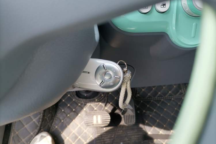 Used Bestune Pony 2024 170km Vitality Horse Interior 1