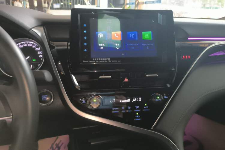 Used Toyota Camry 2023 2.0GVP Premier Edition Audio And AC Panel