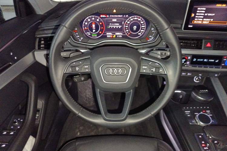 Used Audi A4 (Import) 2020 Avant Avant-garde 40 TFSI Fashionable and Dynamic Model
