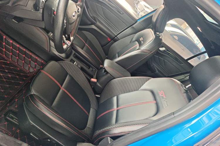 Used Ford Focus 2022 Sedan EcoBoost 180 Automatic ST Line